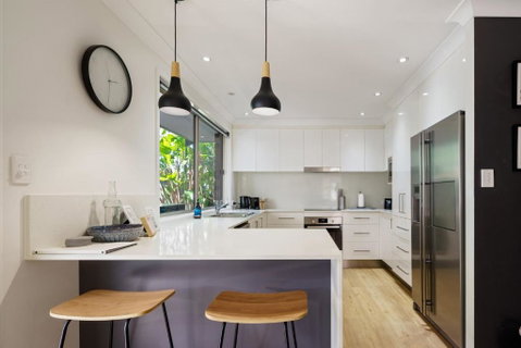 Sandy Dunes Retreat Pet-Friendly Wurtulla Home - Melbourne Tourism 3