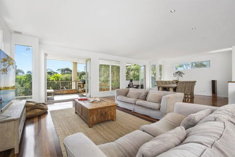 SENSATIONAL SORRENTO..entertainers Paradise - Melbourne Tourism 3