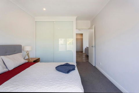 Stirling Apartment 3- Modern Central Apartment - Melbourne Tourism 1