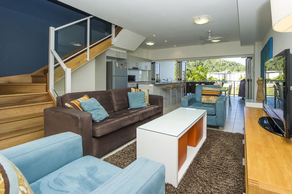 Nelly Bay QLD Melbourne Tourism