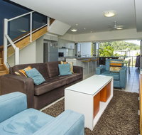 Beachside Apartment 13 - Melbourne Tourism