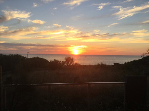 Beachside Apartments Bonbeach - Melbourne Tourism 0