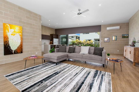 BEACHSIDE HAVEN - Melbourne Tourism 1
