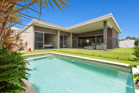 BEACHSIDE HAVEN - Melbourne Tourism 0