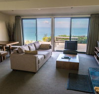 Beacon Point Ocean View Villas - Melbourne Tourism