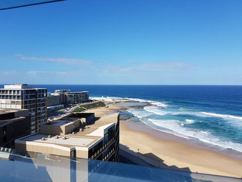 Beau Monde Apartments Newcastle - Horizon Newcastle Beach - Melbourne Tourism 0
