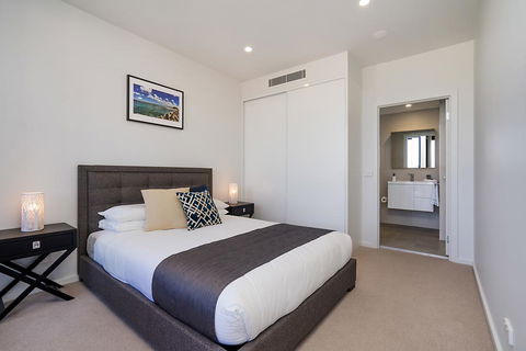 Beau Monde Apartments Newcastle - The Herald - Melbourne Tourism 2
