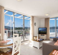 Bella Mare - 2 Bedroom Ocean View Terrace Apt - Melbourne Tourism