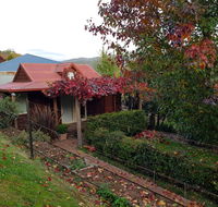 Bella Rouge Cottage Bright - Melbourne Tourism