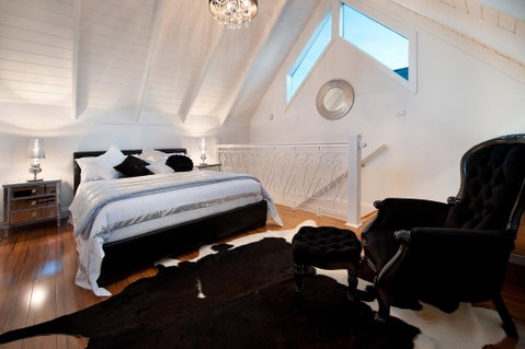 Belle Maison - Melbourne Tourism 1