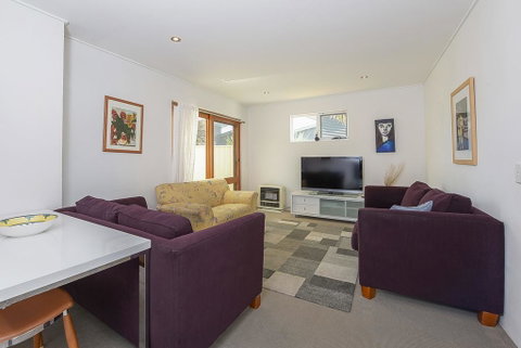 Beloka Close - Modern, Spacious, And Pet Friendly Accommodation - Melbourne Tourism 2