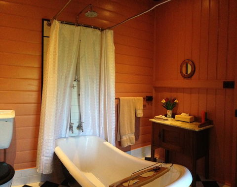 Belvoir B&B Cottages - Melbourne Tourism 1