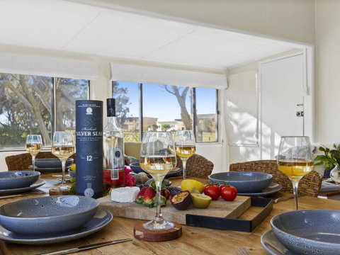 Between 2 Beaches - Comfortable Private Sanctuary - Melbourne Tourism 3