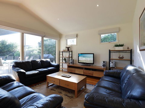 Between The Seas - Pet Friendly! - Melbourne Tourism 2
