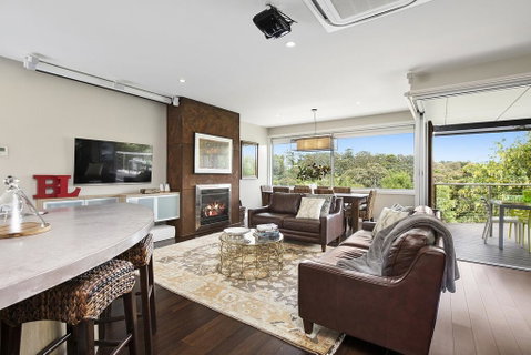 Bilsons Landing West - Melbourne Tourism 1