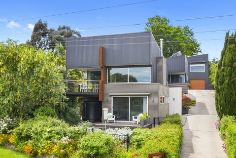 Bilsons Landing West - Melbourne Tourism 0
