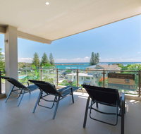 Bimbadeen Penthouse - across the road from Main Beach - Melbourne Tourism