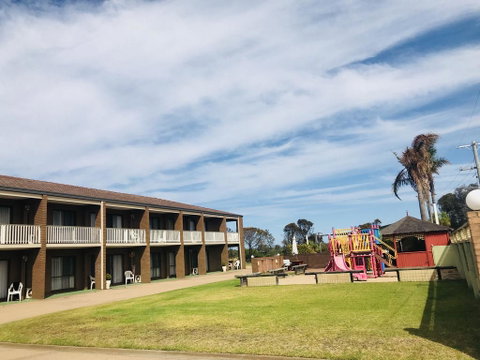 Black Swan Motor Inn - Melbourne Tourism 0