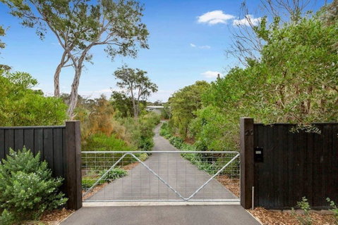 Blairgowrie Beach Retreat - Melbourne Tourism 0