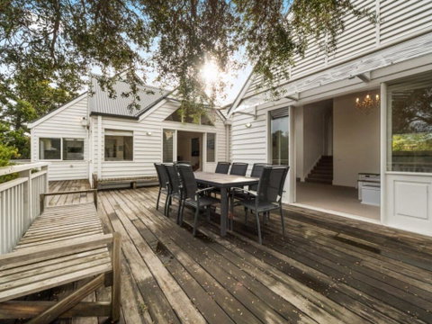 Blairgowrie Hamptons Style - Melbourne Tourism 0