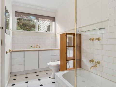 Blairgowrie Hamptons Style - Melbourne Tourism 1