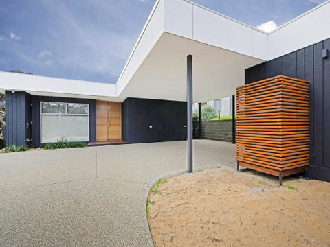 Blairgowrie Retreat - Melbourne Tourism 1