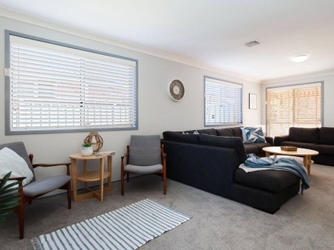 Blue Bay, 83a Rocky Point Road - Foxtel & Air Conditioning Downstairs - Melbourne Tourism 1