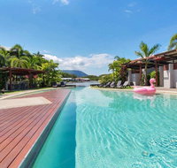 Blue Lagoon Lakeside Apartment - Melbourne Tourism