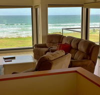 Boathouse Holiday House - Melbourne Tourism