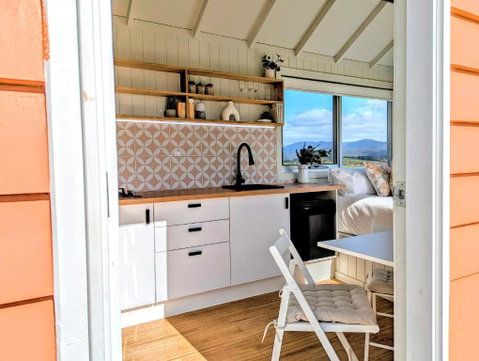 Warburton Tiny House - Tiny Stays - Melbourne Tourism 3