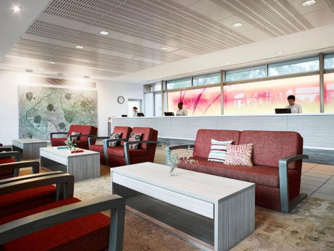 Desert Gardens Hotel - Melbourne Tourism 2