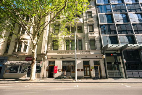 YHA Melbourne Central - Melbourne Tourism 0