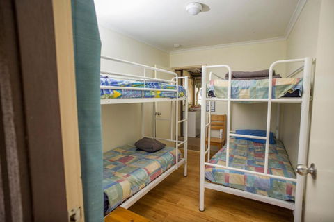 YHA Pittwater Eco, Sydney - Melbourne Tourism 1