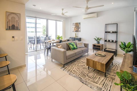 ZEN CENTRAL CBD - Affordable 3-Bdrm Apt In The Heart Of Darwin City - Melbourne Tourism 1