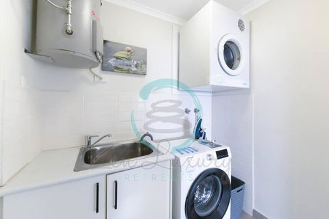 ZEN Pinnacle Penthouse (2) 3-BR Panoramic Retreat - Melbourne Tourism 3