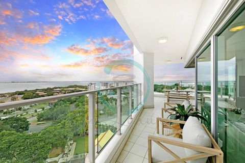 ZEN TOWERS: Cozy Executive 3-BR Family Apt In Darwin City - Melbourne Tourism 0