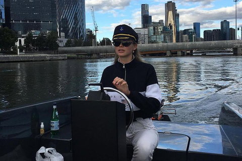 2-Hour Boat Rental In Melbourne - Melbourne Tourism 0