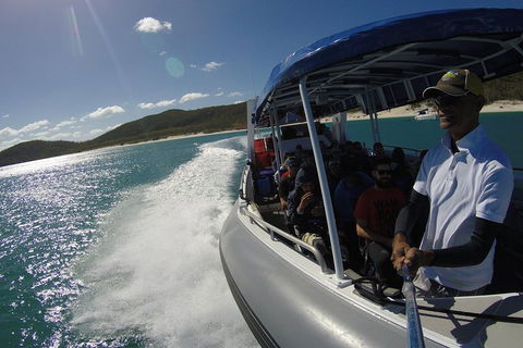 Whitehaven Beach Day Tour With Snorkel In Whitsundays Island - Melbourne Tourism 2