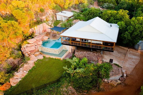 Wet Season Incredible Islands Tour - Horizontal Falls & Cygnet Bay Pearl Farm - Melbourne Tourism 5