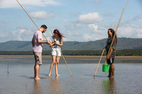 Daintree Dreaming Traditional Aboriginal Fishing From Cairns Or Port Douglas - Melbourne Tourism 1