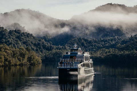 Strahan Day Trip By Air From Hobart Including A Gordon River Cruise - Melbourne Tourism 1