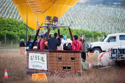 Yarra Valley Balloon Flight At Sunrise - Melbourne Tourism 5