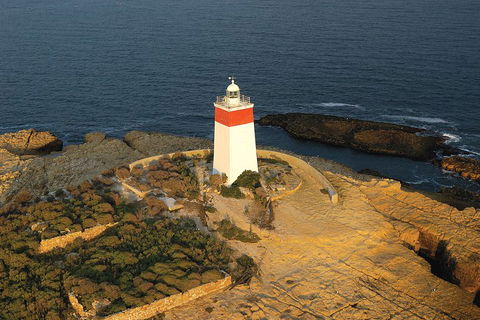 Hobart Sightseeing Cruise Including Iron Pot Lighthouse - Melbourne Tourism 1