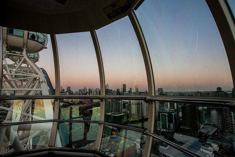 Melbourne Star Observation Wheel Private Cabin - Melbourne Tourism 2