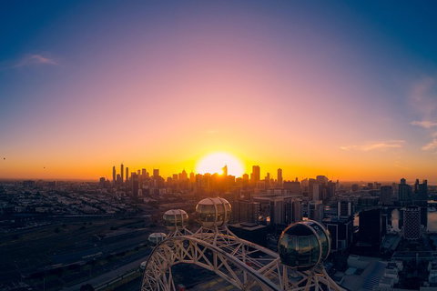 Melbourne Star Observation Wheel Private Cabin - Melbourne Tourism 3