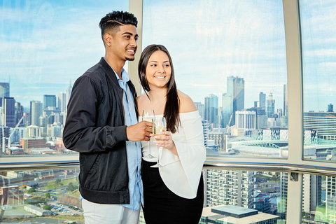 Melbourne Star Observation Wheel Private Cabin - Melbourne Tourism 4