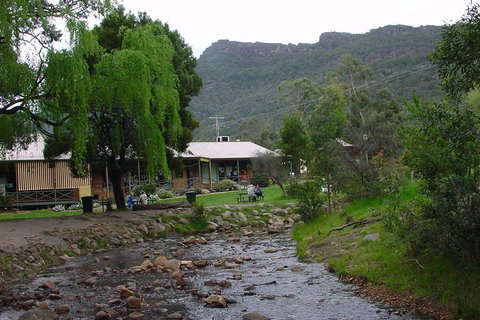 Grampians & Halls Gap - Melbourne Tourism 0