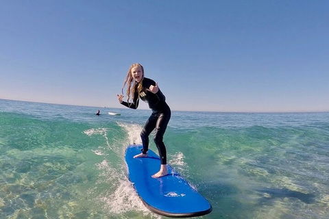 Private Beginners Surf Lessons, Noosa World Surf Reserve - Melbourne Tourism 1
