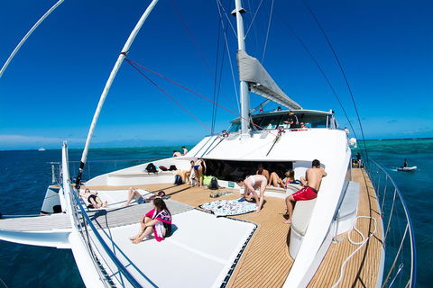 Passions Of Paradise Great Barrier Reef Snorkel And Dive Cruise From Cairns By Luxury Catamaran - Melbourne Tourism 3