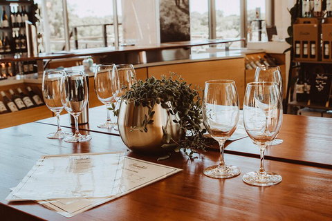 6 Day Esperance & Margaret River Adventure Tour - Melbourne Tourism 2